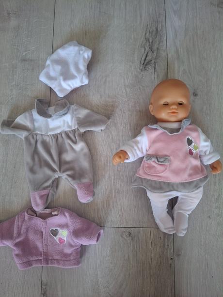 Babika zn.smoby s oblecenim, 