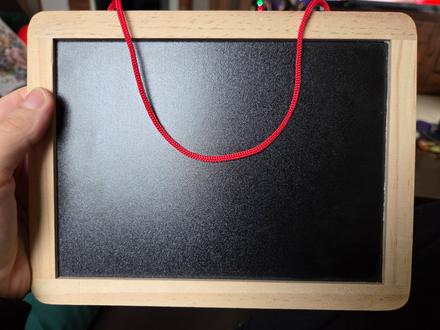 Malá tabuľka na písanie kriedou, 