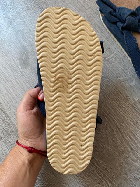 Kozene sandalky, reserved,32