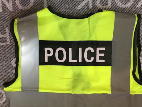 Chlapcensky kostym policajt 8-10 rokov, 