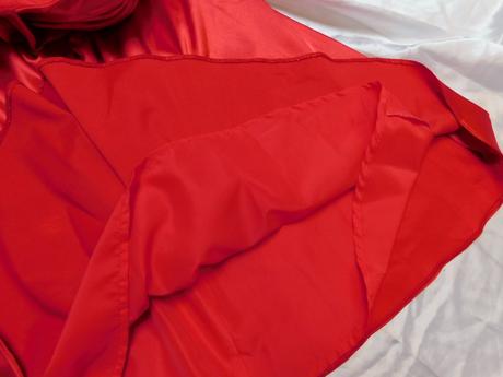 Velmi pekne saty na slavnost, 38