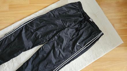 Ľahké čierne šuštiakové nohavice, zn. nike, xl, nike,xl