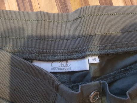 Trištvrtaky, clockhouse,40