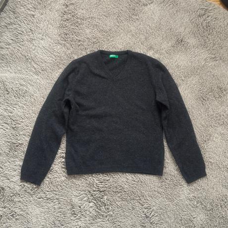 Benetton vlneny svetrík, benetton,s