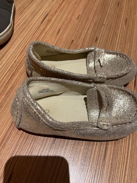 Mokasinky gap, gap,25