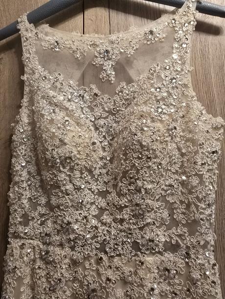 Spoločenské šaty č.38-40, 38