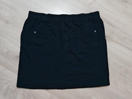 Elastická mäkká krásna sukňa l, l