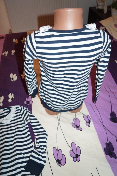 2 kusy namornickych triciek-cena spolu, 128