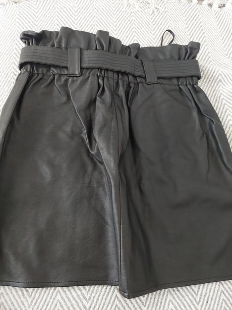 Kozenková sukna, river island,m