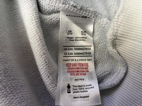 Tepláková bunda s aplikáciou minions, tesco,122