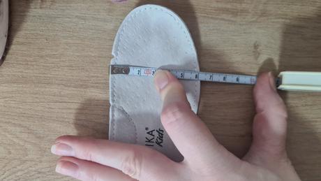 Semisove tenisky/poltopanky, protetika,25