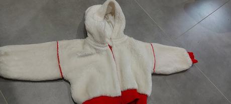 Prechodná chlpatá bundička pre malú slečnu, 74