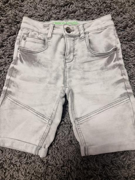 Riflove sortky, h&m,146