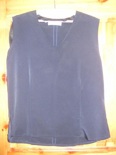 Elegantny top, 40