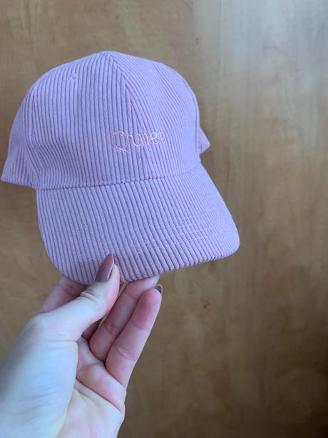 Baretka a šiltovka, 