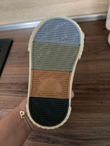 Prechodne topánky, h&m,20