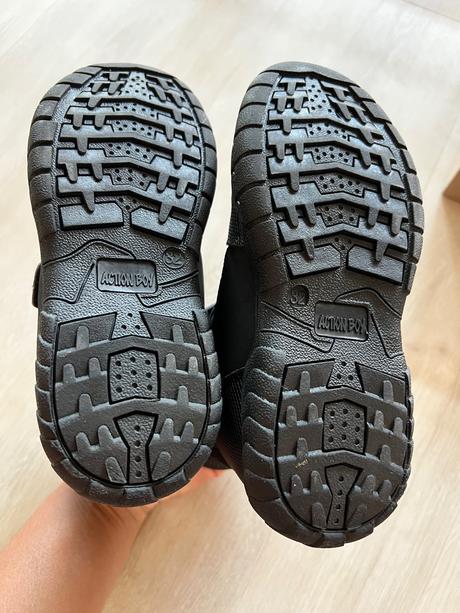 Snehule ako nove, 32