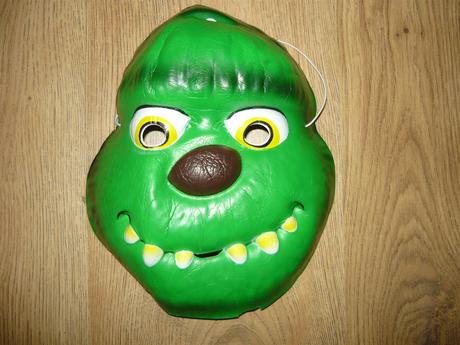 Gumená maska na tvár,