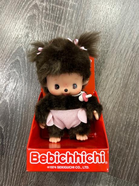 Mončiči bebečí dievča s plienkou,