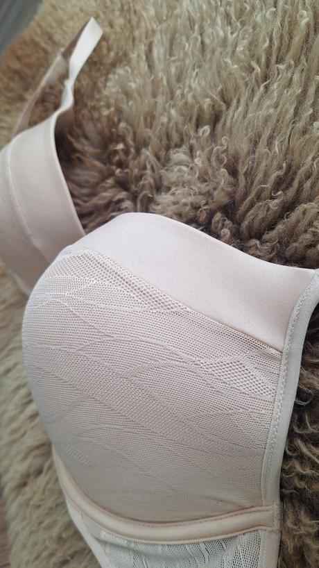 Podprsenka triumph 80 d, triumph,80d