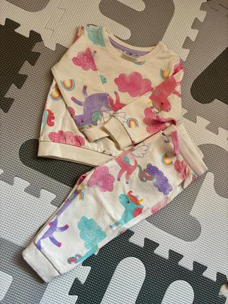 4 dievčenské súpravy, pepco,74