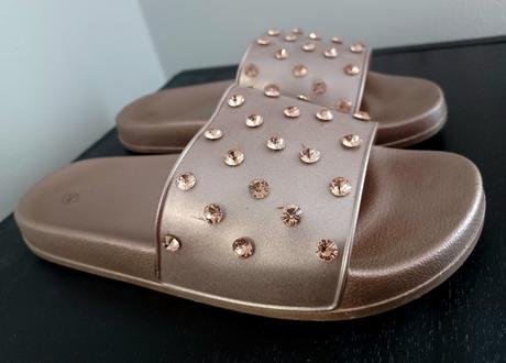 Dámske šľapky, 40