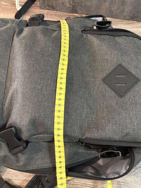 Bestway cestovny ruksak s odopinatelnymi kolieskam, 