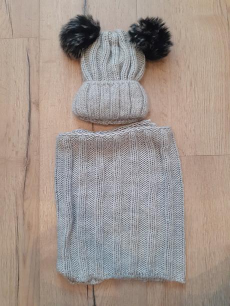 Ciapka + nakrčnik, 104