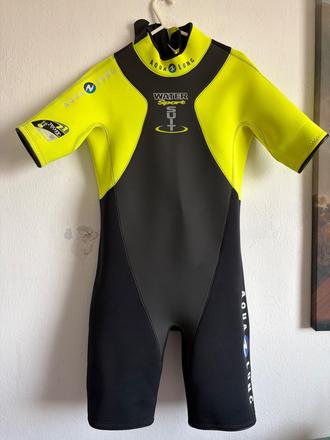 Aqua lung kratky znackovy neopren m4 malo noseny o, 