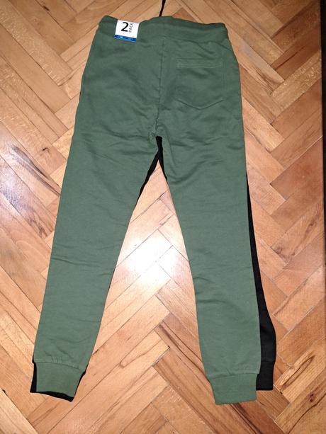 2x teplaky, pepco,140