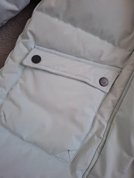 Tepla bunda, c&a,158