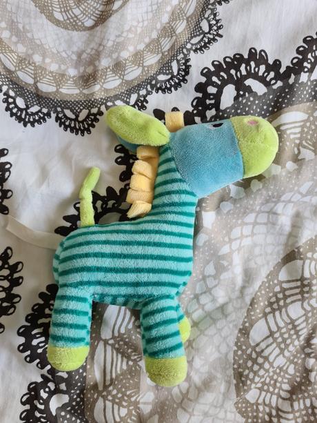 Plysova hracka farebna, 