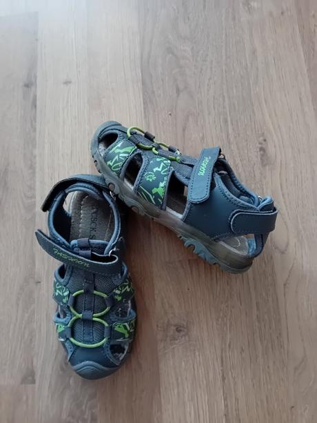 Sandálky, 29