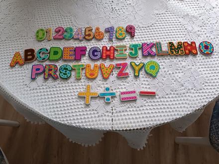 Magnetky čísla+abeceda sada ll.,