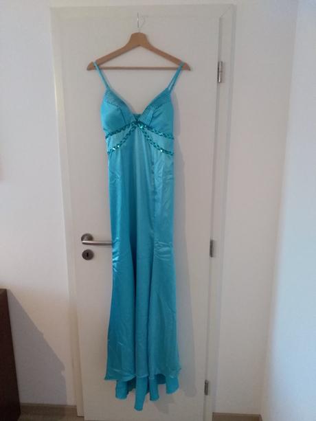 Spolocenske šaty, m