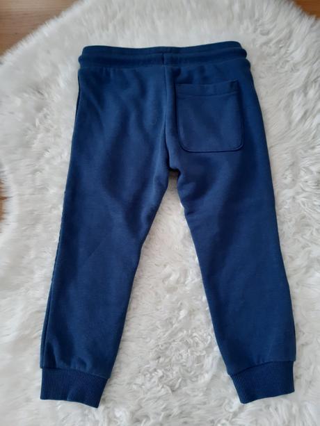 Chlapčenské tepláky, c&a,92