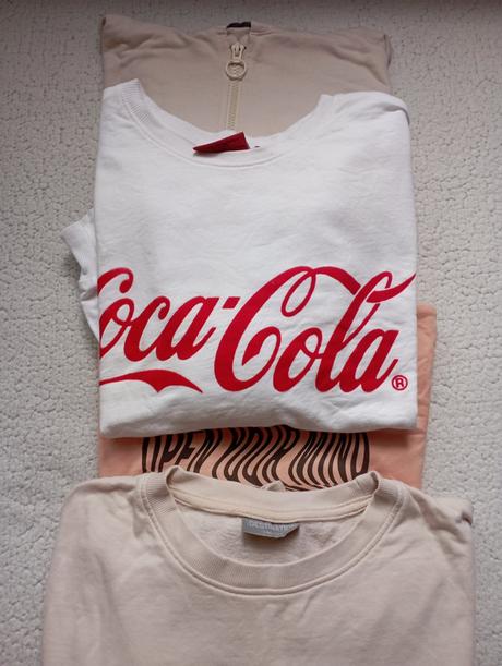 Predám zachovalé mikiny veľkosť 146/152, 146