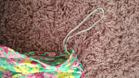 Crop-top kvetinkový, sinsay,xl