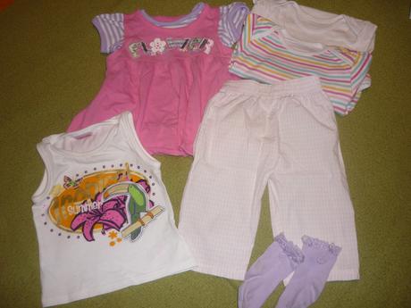 Šaty + darček, 68–80