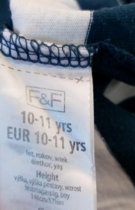 Tričko plus tepláky grátis, 122–134