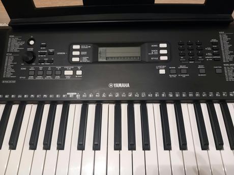 Yamaha psr-e363 keyboard s dynamikou,