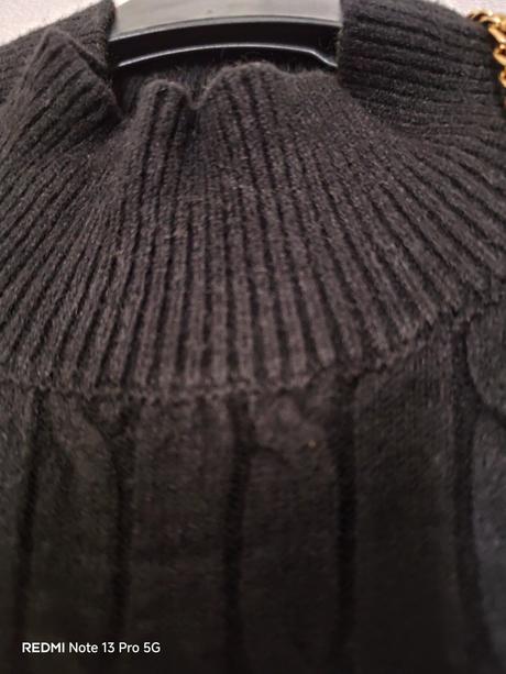 Midi šaty s peňaženkou na retiazke, 