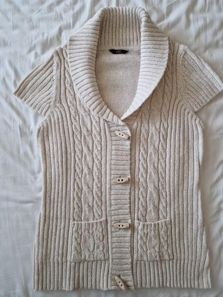 26sa_upletova vesta, f&f,40