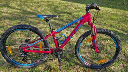 Bicykel cube 240, 24