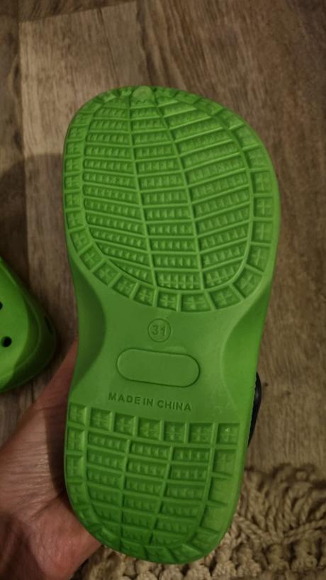 Kroksy č.31, sinsay,31