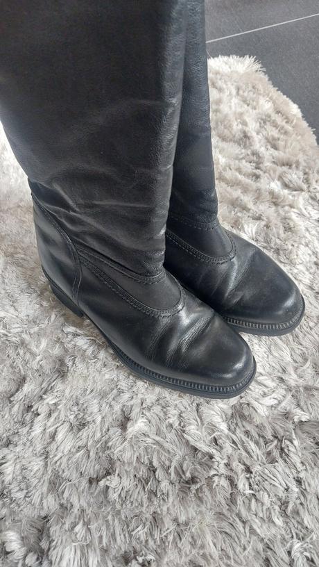 Kozenne vylepšené cizmy, 36