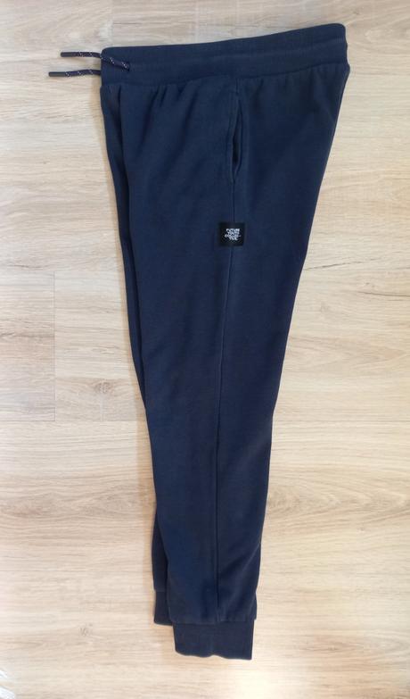 Teplaky 2 ks, c&a,134