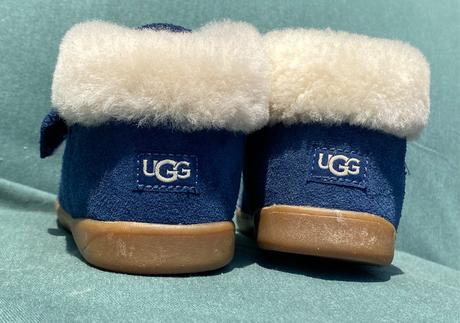 Semišové topánky, ugg,26