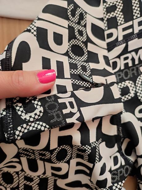Športové nohavice superdry veľ s, superdry,s