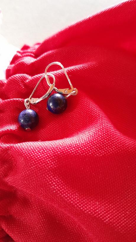 Strieborné náušnice, 